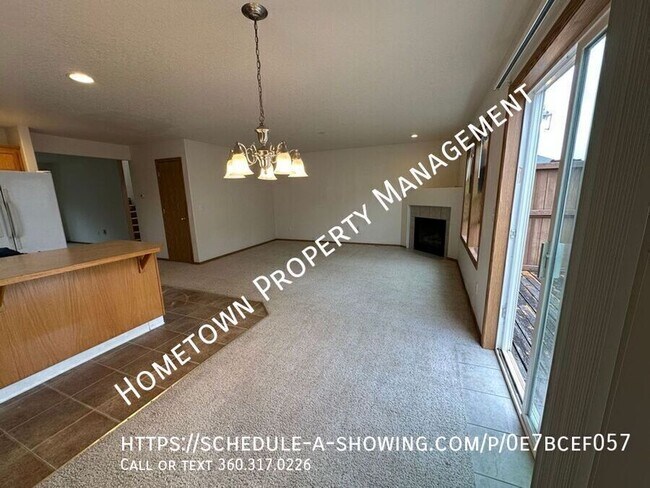 Foto del edificio - 8612 Sweetbrier Loop SE