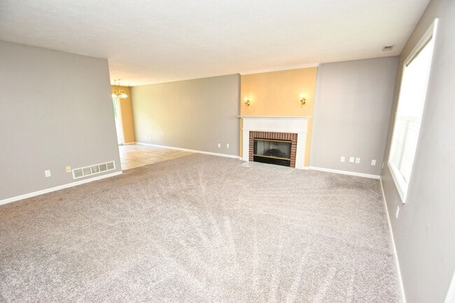 Foto del edificio - Newer South Bend IN home 10 mins from Notr...