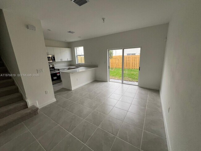 Foto del edificio - 16243 SW 292nd St