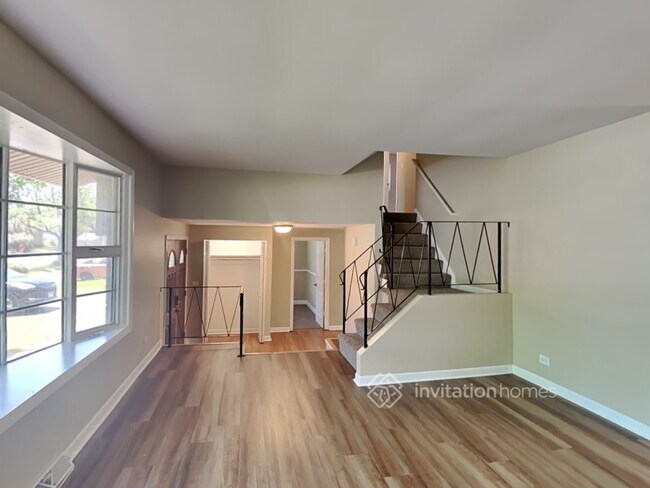 Foto del edificio - 230 Charlotte Ln