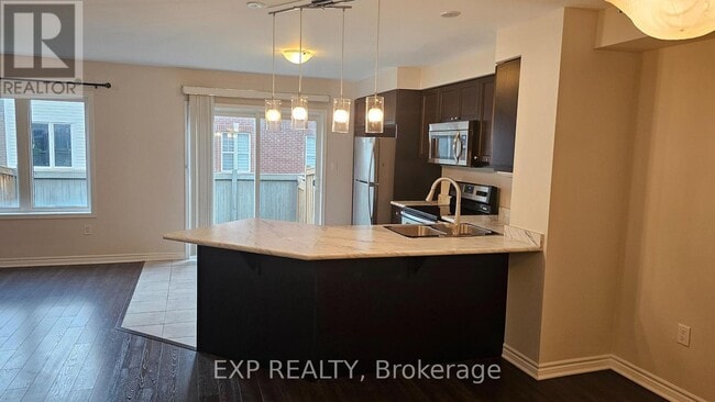 Building Photo - 345 Gooding Cres