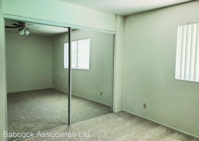 Building Photo - 555 N Gaffey St