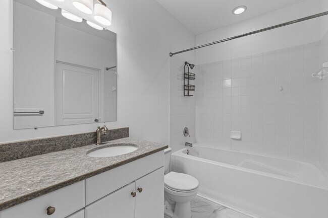 Foto del edificio - 500 Bucksley Ln