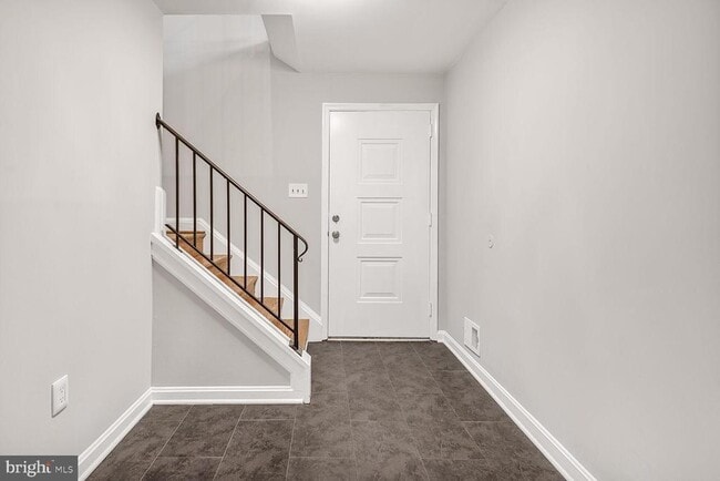 Foto del edificio - 6141 Telegraph Rd