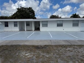 Building Photo - 10245 SW 37th Terrace