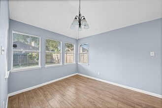 Building Photo - 11059 Landsbury Cir