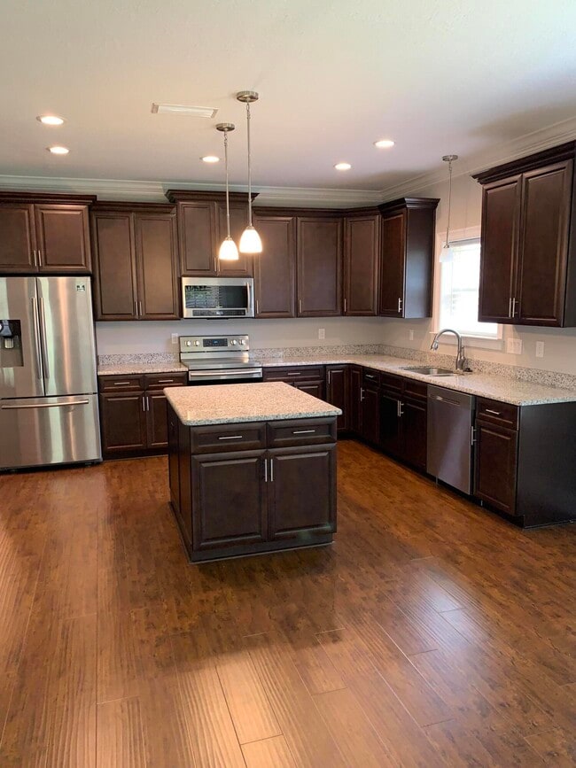 Building Photo - 2551 Tree Feather Ct
