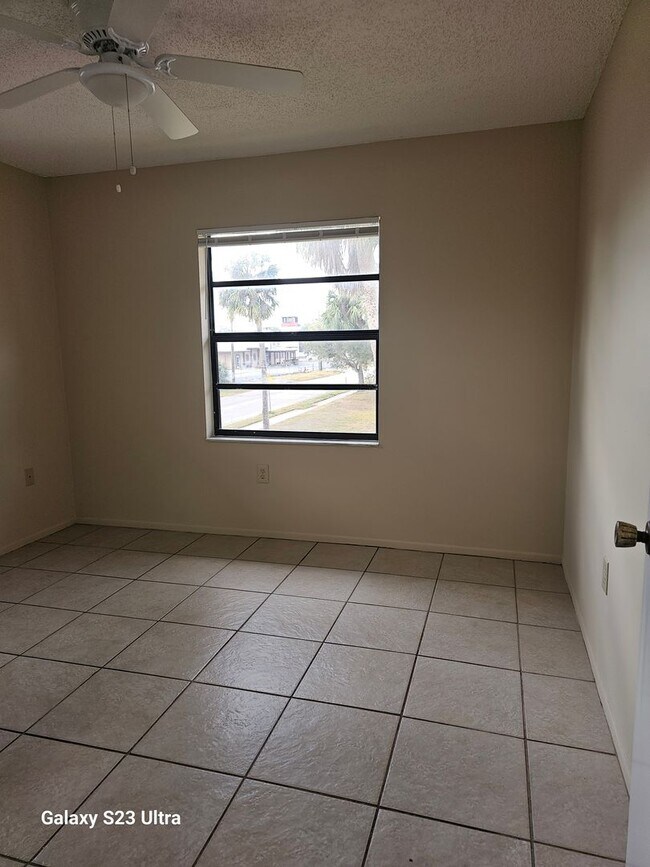 Building Photo - Welcome Home