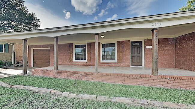 Foto del edificio - 2817 Clermont Pl