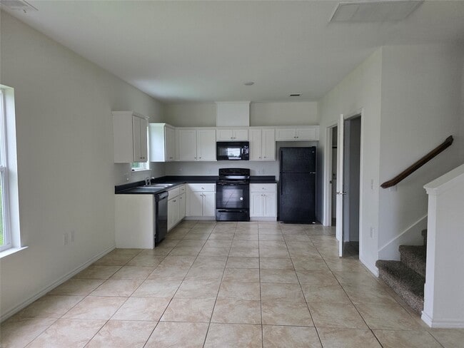 Foto del edificio - 6102 White Oak Dr