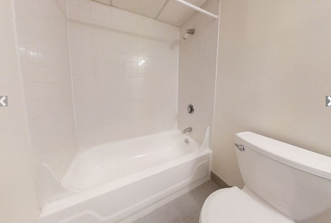 Building Photo - 1088 Boylston St