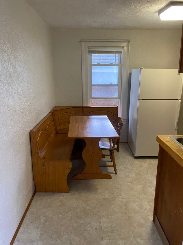 Primary Photo - 407 Cascadilla St