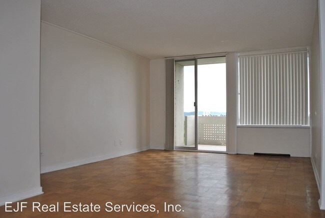 Foto del edificio - 240 M St SW