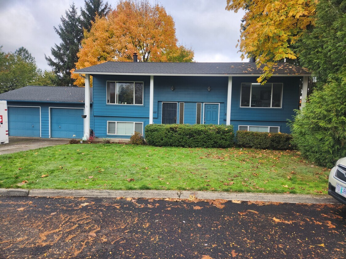 21115 SE Morrison St, Gresham, OR 97030 Townhome Rentals in Gresham