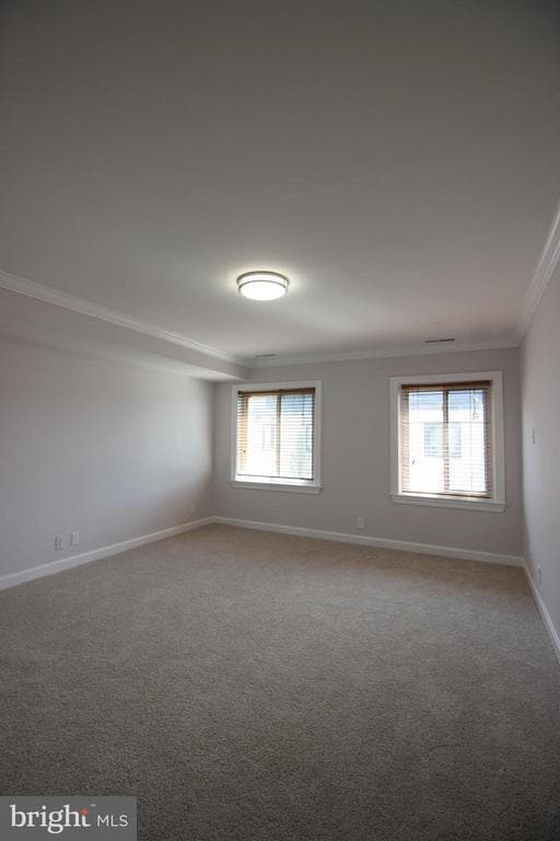 Foto del edificio - 1218 Eton Ct NW