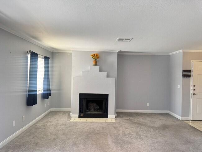 Building Photo - 8600 W Charleston Blvd