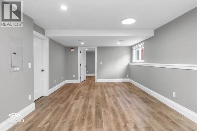 Building Photo - 1225 Royal Ct