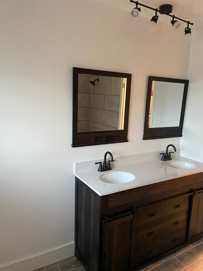 Foto del edificio - 20671 Secluded Ln