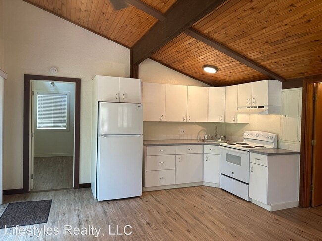 Building Photo - 2 br, 2 bath House - 16811 Covina Road