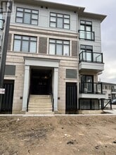 Building Photo - 70-470 Halliford Pl