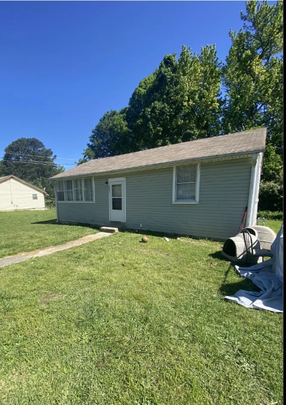 Foto principal - 6501 Brown St