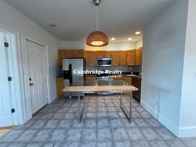 Foto del edificio - 1228 Cambridge St