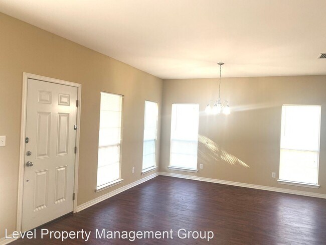 Building Photo - 3 br, 2 bath House - 33740 B Stables Drive