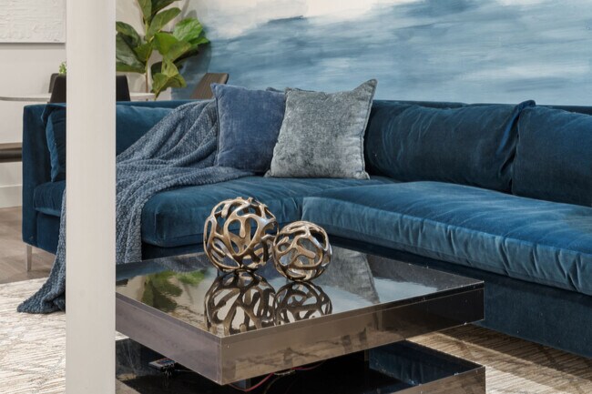 Foto del edificio - 1543 N Claremont Ave