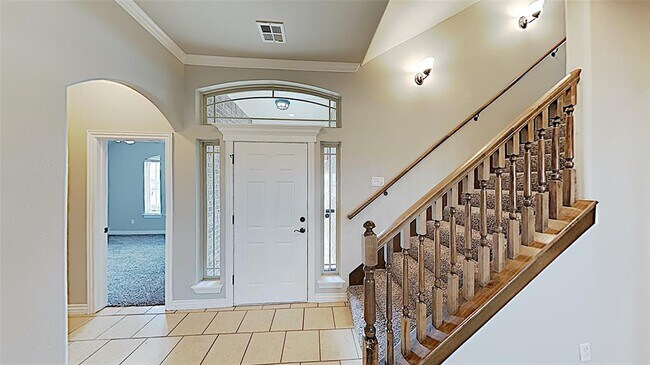Foto del edificio - 15304 Blue Jay Dr