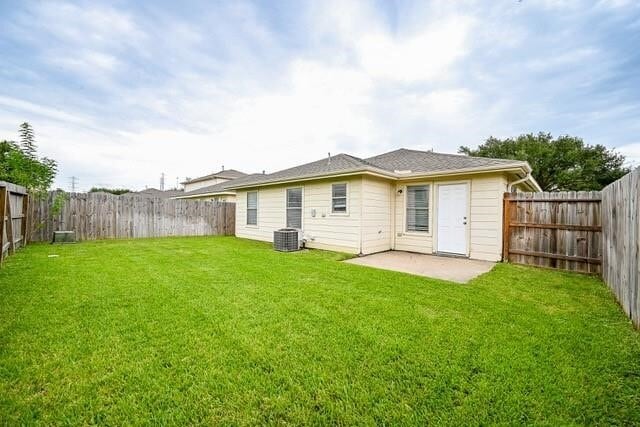 Building Photo - 15503 Western Skies Dr