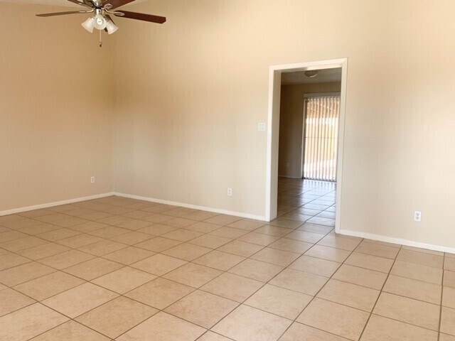 Foto del edificio - Spacious 2 Bedroom 2 Bathroom Home