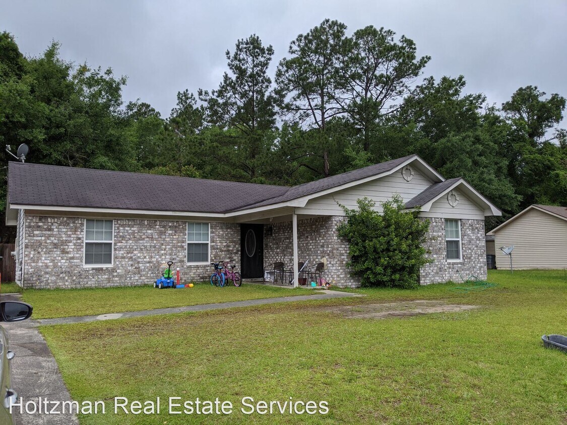 91 Bass Rd, Allenhurst, GA 31301 House Rental in Allenhurst, GA