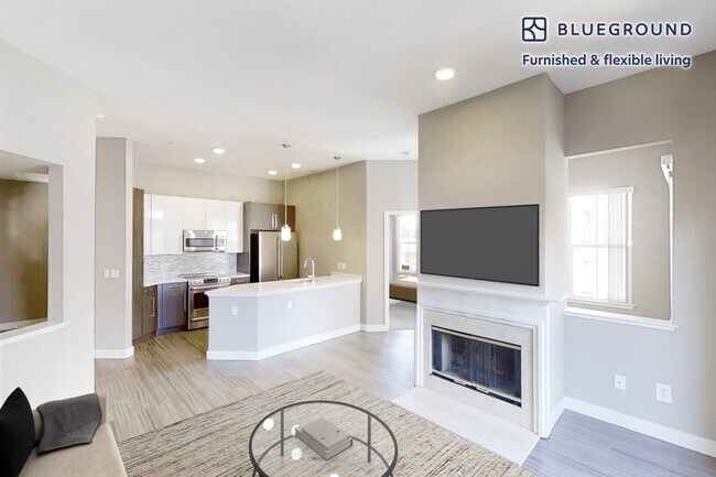 Foto del edificio - 1257 Lakeside Dr