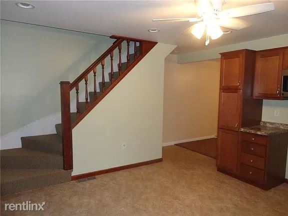 Building Photo - 2 br, 1 bath Apartment - 12 First Street