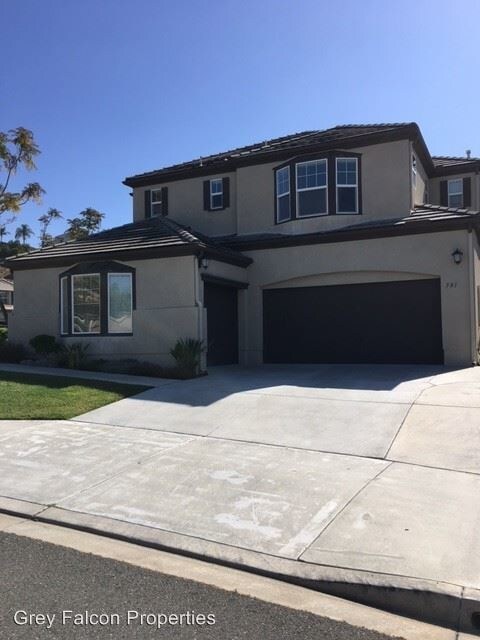 Building Photo - 4 br, 3 bath House - 701 Leeward Ave.