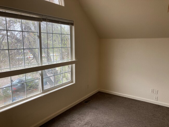 Foto del edificio - 3419 W Colorado Ave