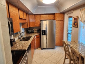 Building Photo - 4141 NW 44th Ave