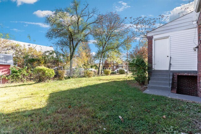 Building Photo - 1 br, 1 bath House - 724 Sheridan St -