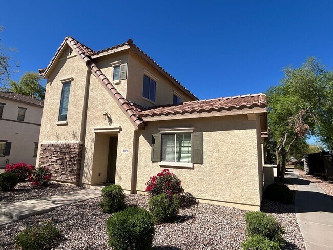 Foto del edificio - 14072 W Country Gables Dr