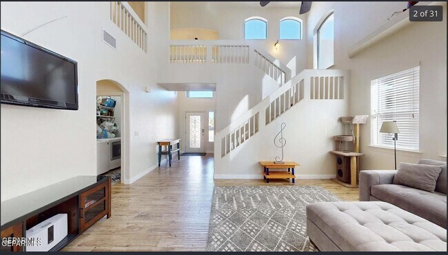 Foto del edificio - 7282 Camino Del Sol Dr