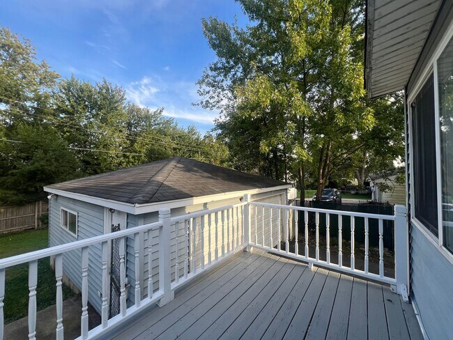 Foto del edificio - 22223 Navaho Ave