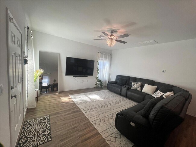 Foto del edificio - 2308 Nightview Dr