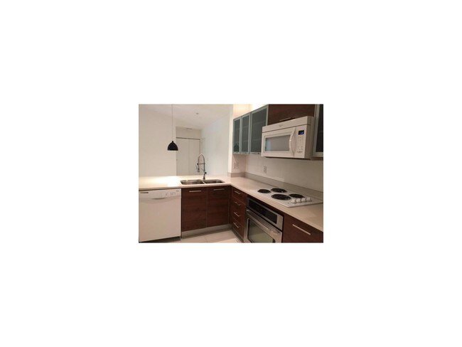 Building Photo - 5821 Riverside Dr