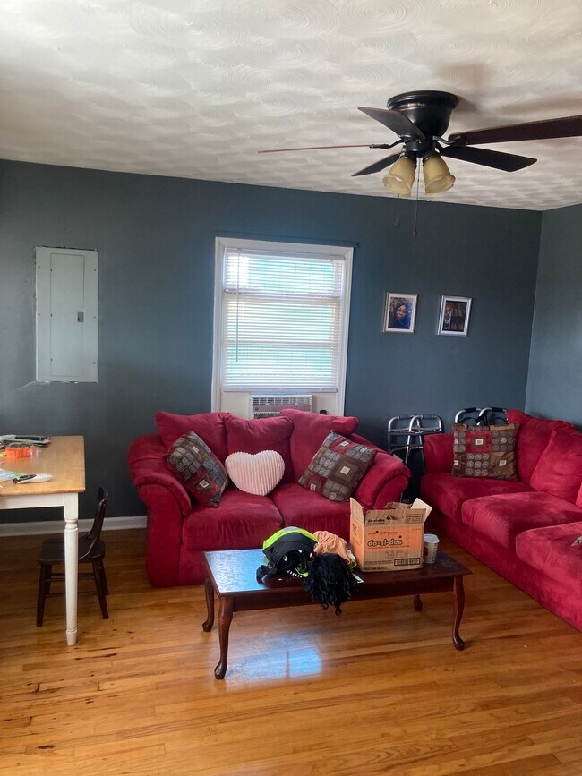 Foto del edificio - 361 Spikes St