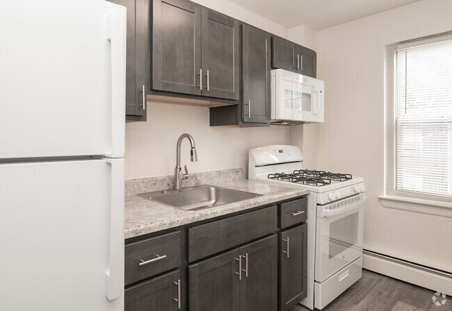 1HAB, 1BA - 400 ft² - Loch Bend Apartments