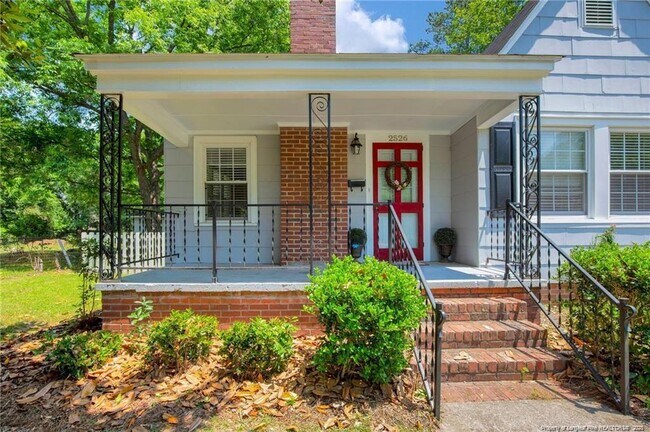 Foto del edificio - 2526 McNeill Cir