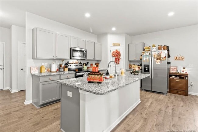 Building Photo - 518 Stadium Dr