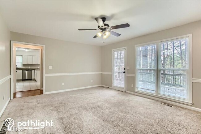 Foto del edificio - 4 br, 2.5 bath House - 110 Wind Clan Court...