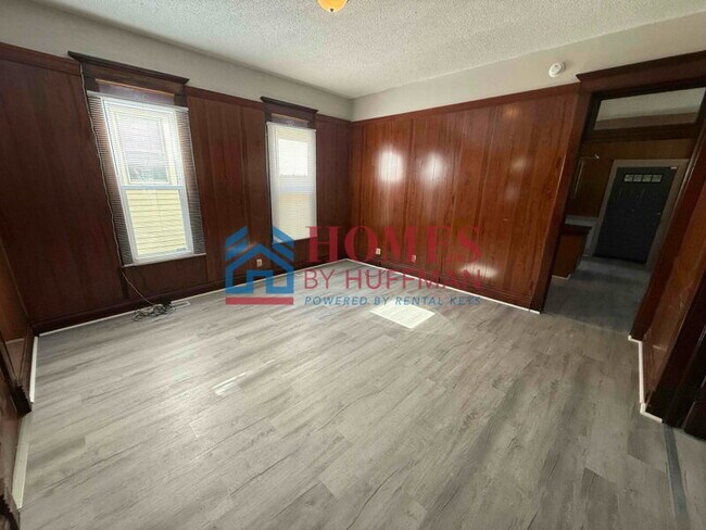 Foto del edificio - Two Bedroom House | Off-Street Parking