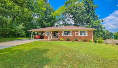 Building Photo - 916 Hardwick Cir